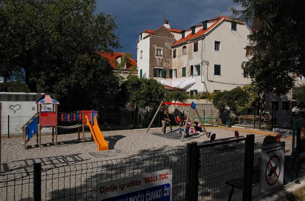 Studio Apartment Sretna Split Luaran gambar